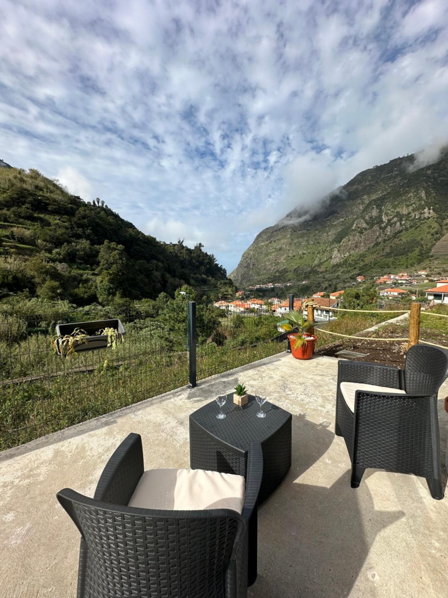 The Green Valley House Sao Vicente  Luaran gambar