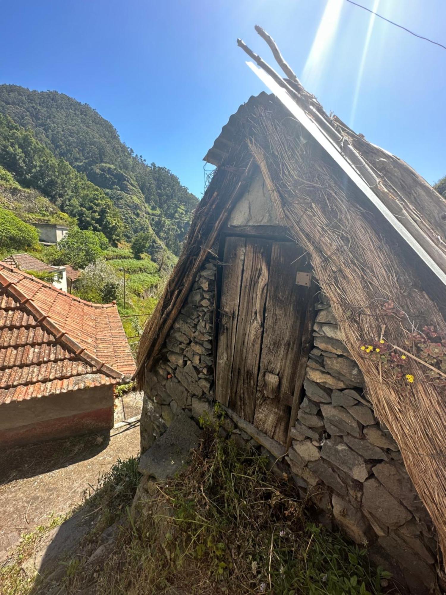 The Green Valley House Sao Vicente  Luaran gambar