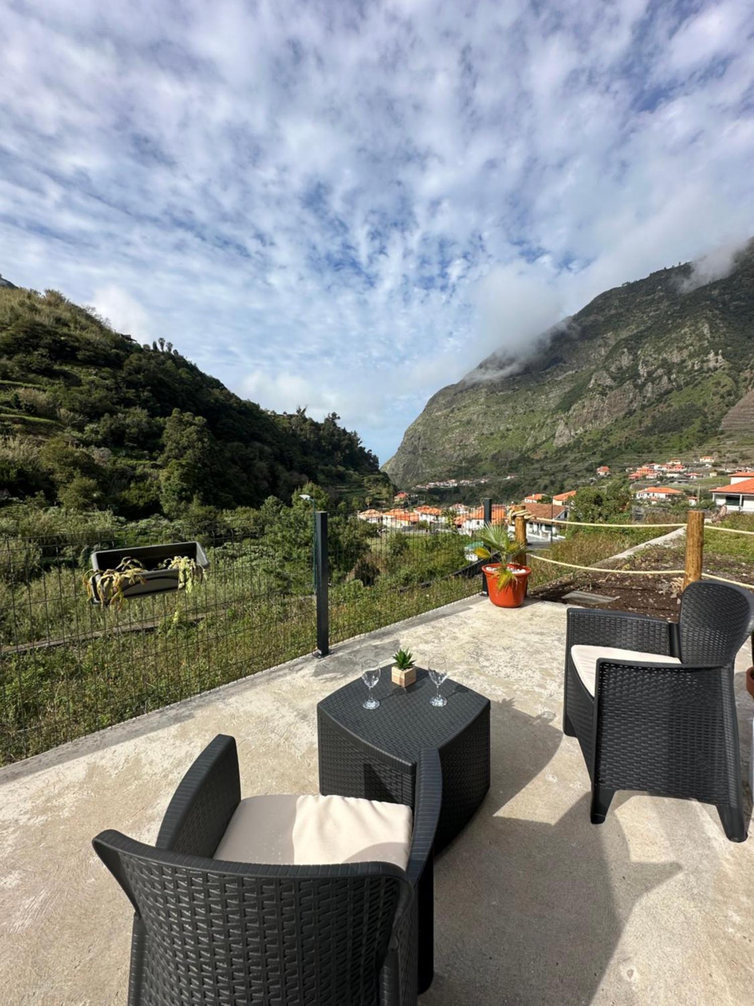 The Green Valley House Sao Vicente  Luaran gambar